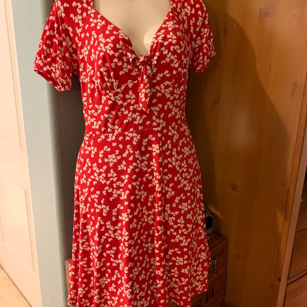 Michael Kors . Size  XS.  Color Red